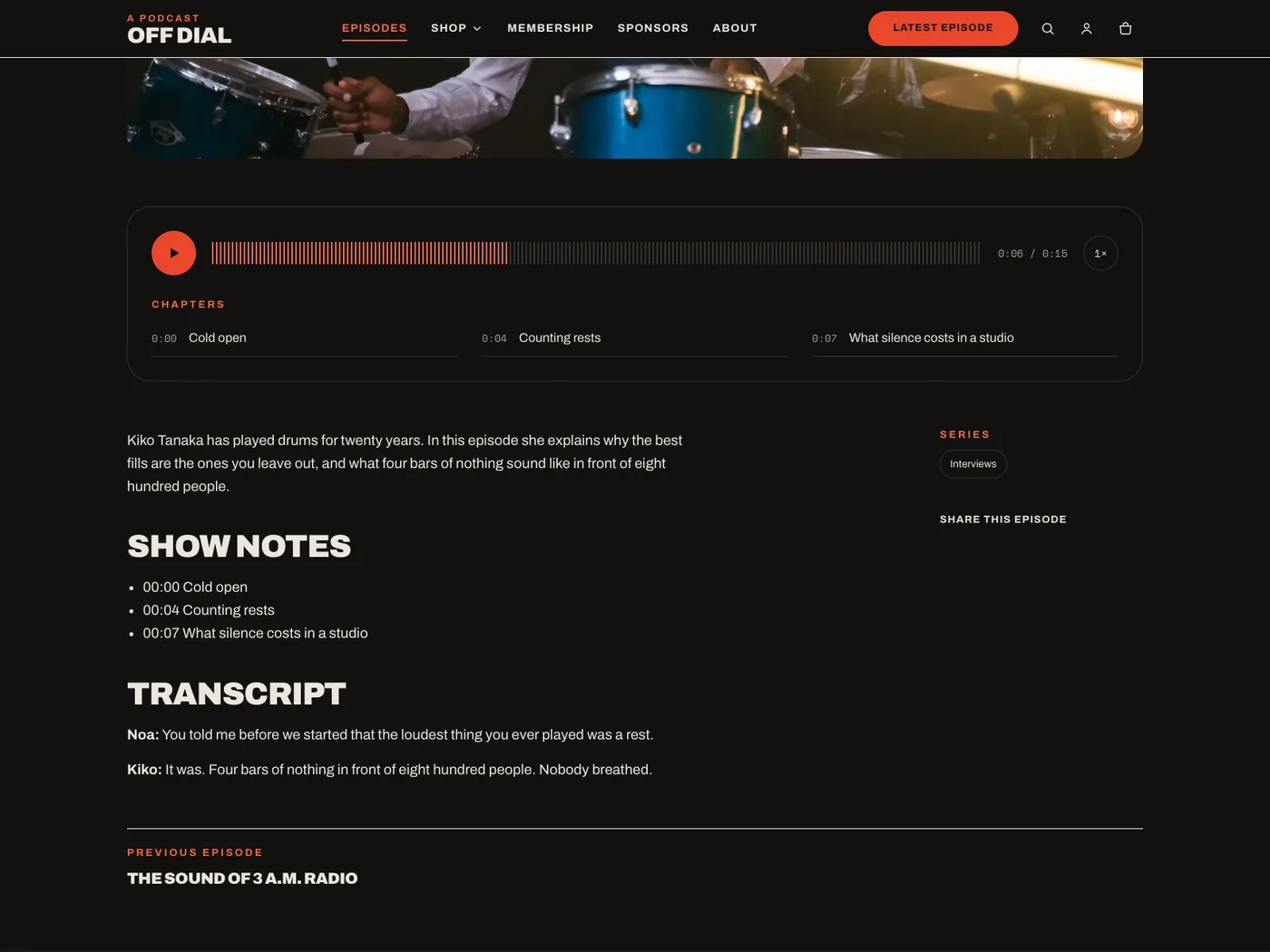 An episode page with the audio player, the chapter list and show notes.